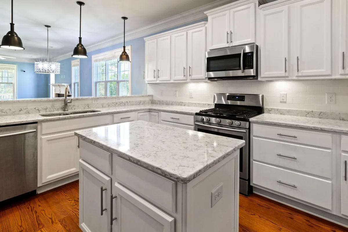 Filth & Squalor Cleanup in Lake Holiday, VA